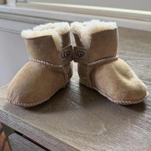 UGG Other - UGG Toddler Chestnut Suede Plush-Lined Booties